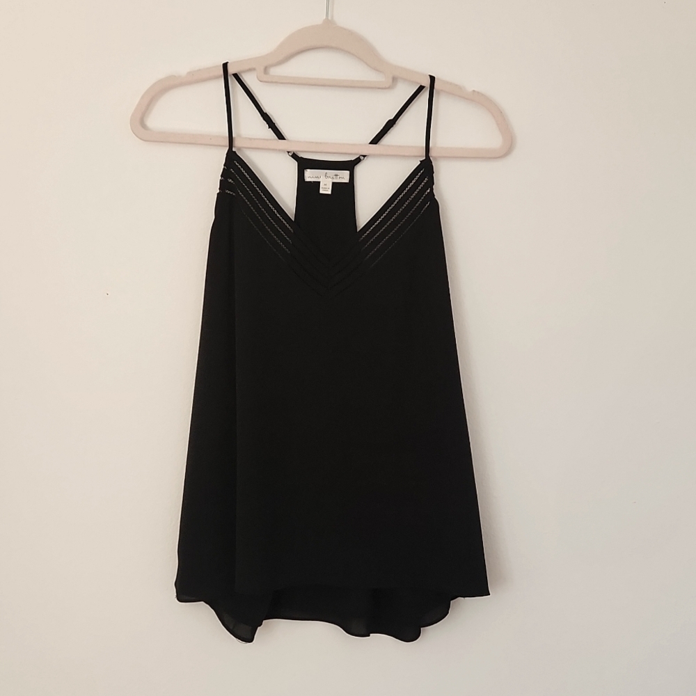 Women's flowy racer back top